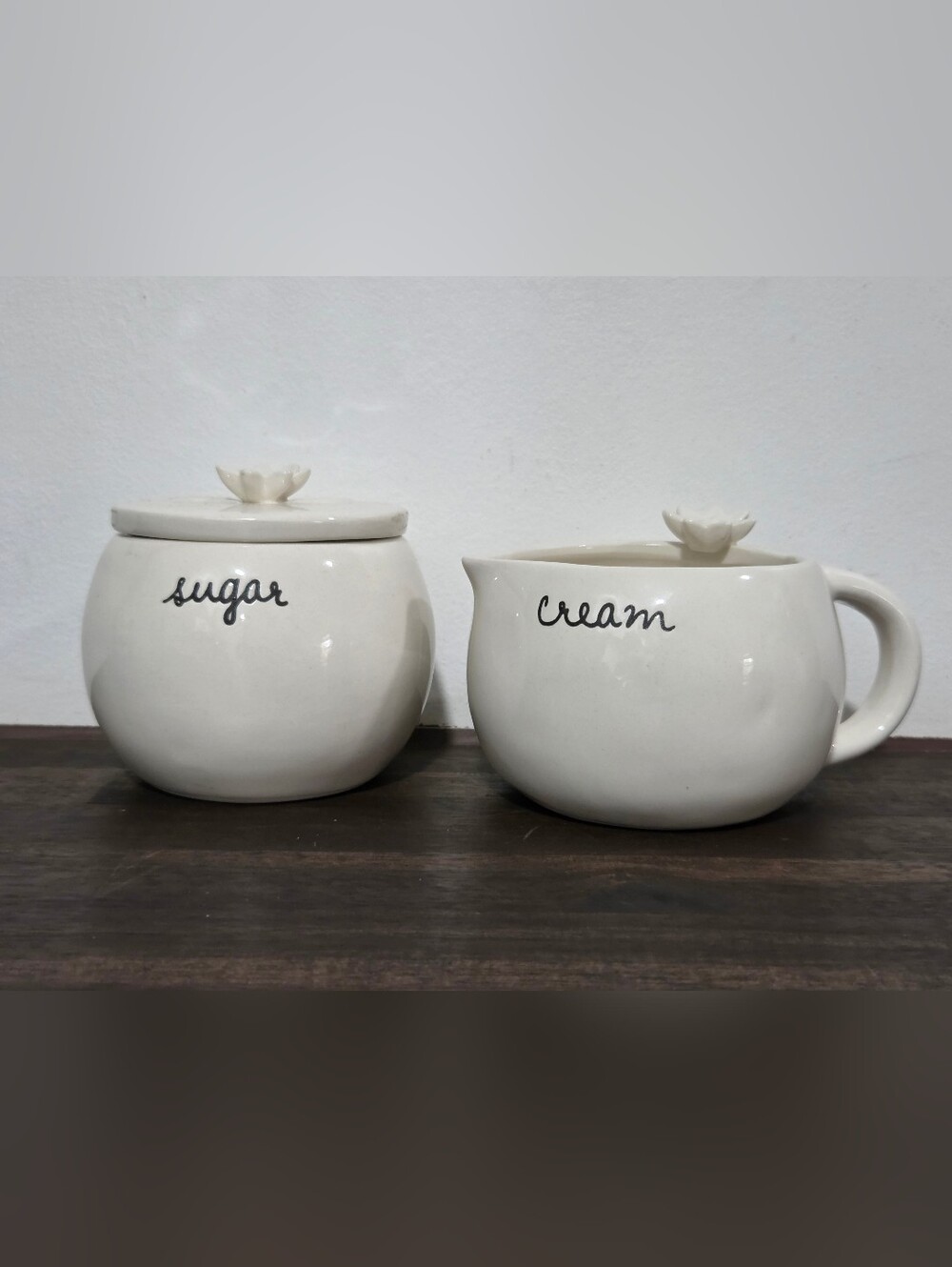 Rae Dunn Sugar and Creamer Set